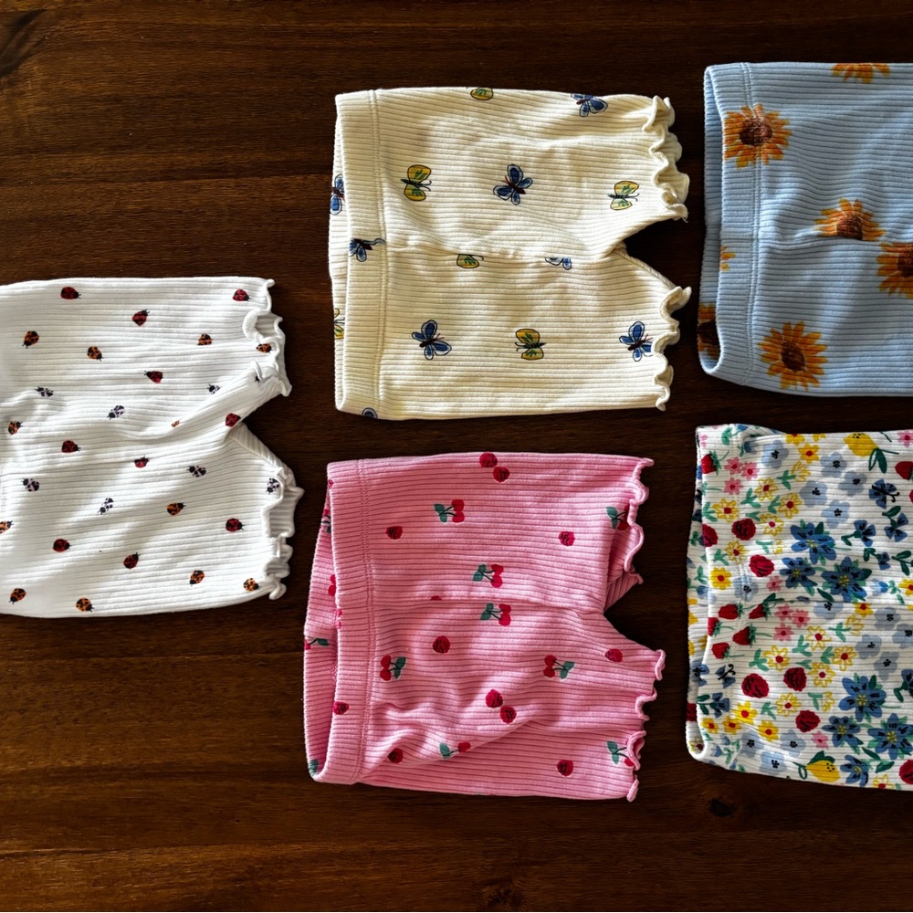 Old Navy Baby biker shorts